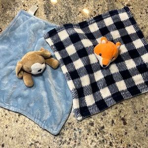 14 x 14 soft security blankets no stains or damage. Perfect condition.